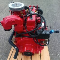 moteur 4 cylindres VOLVO PENTA 3.0GL