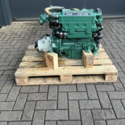 Moteur marin Volvo Penta MD22 50 ch avec boîte de vitesses et tableau de bord